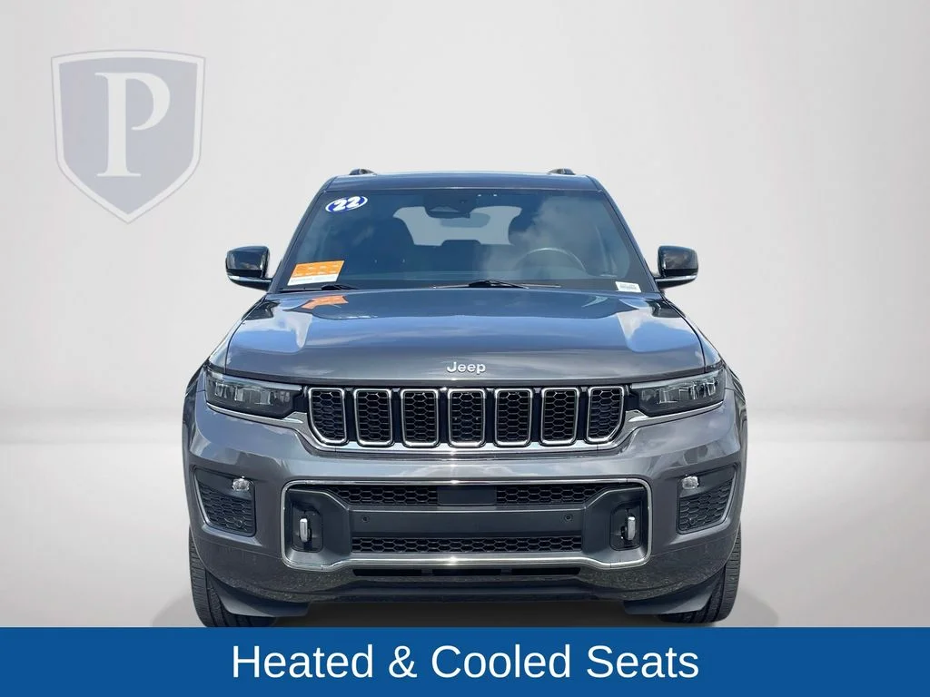Certified Used 2022 Gray Jeep Overland image 3