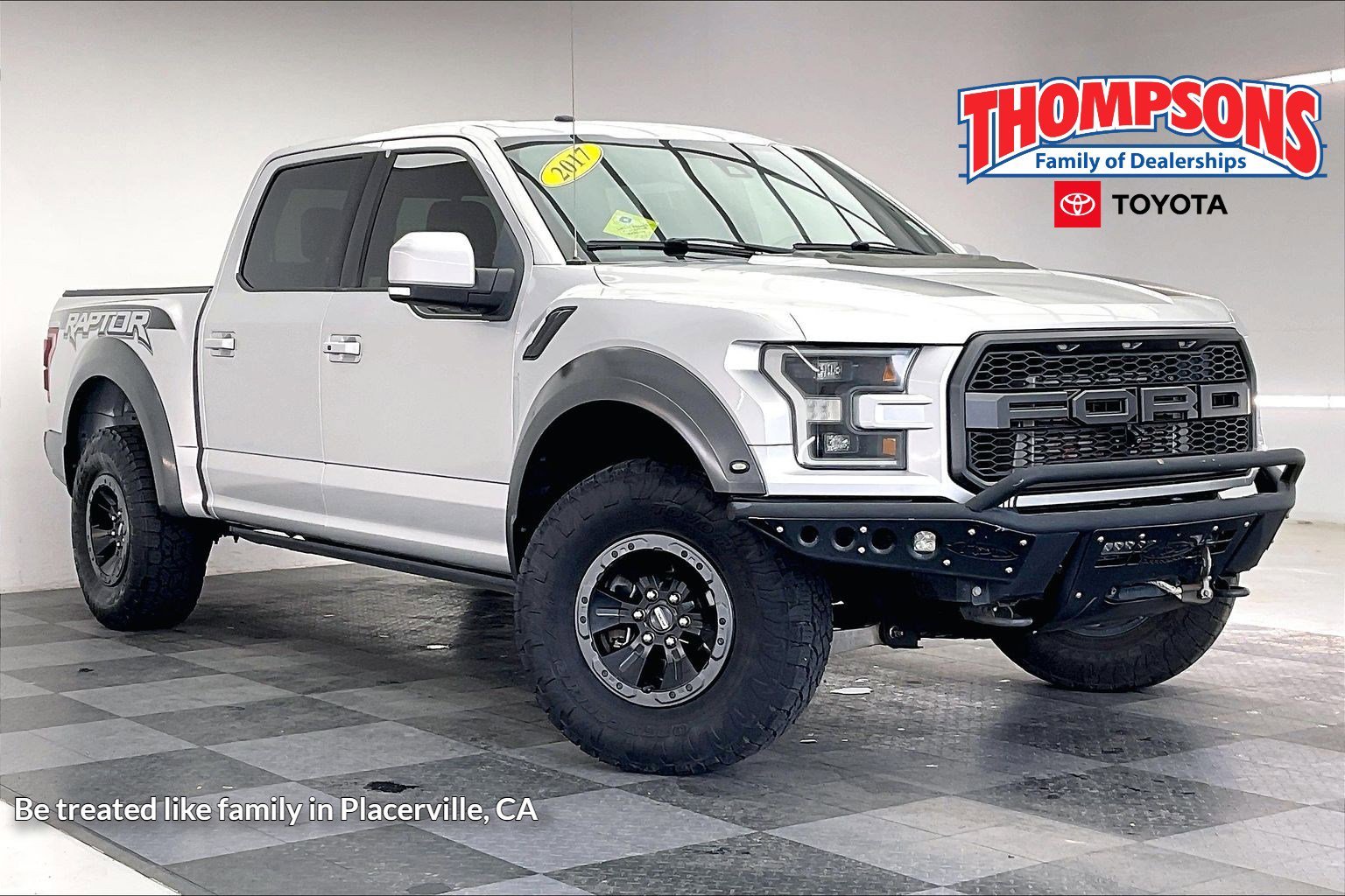 2017 Ford F-150 Raptor 4x4 SuperCrew 5-1/2 Box's photo
