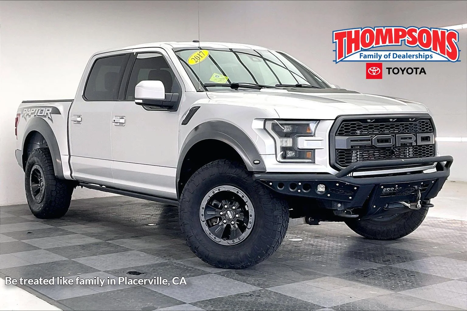 2017 Ford F-150 Raptor 4x4 SuperCrew 5-1/2 Box's photo