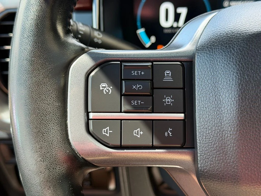 Used 2023 Red Ford Lariat image 17