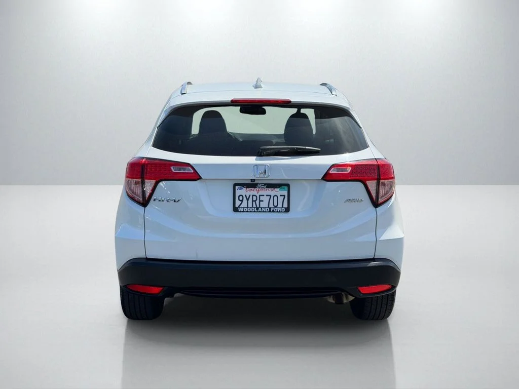 Used 2018 White Honda EX-L image 6