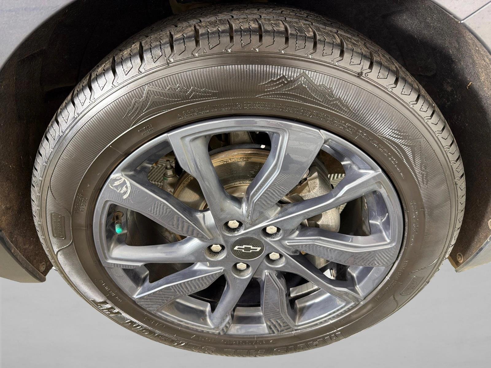 Used 2023 Iron Gray Metallic Chevrolet RS image 13