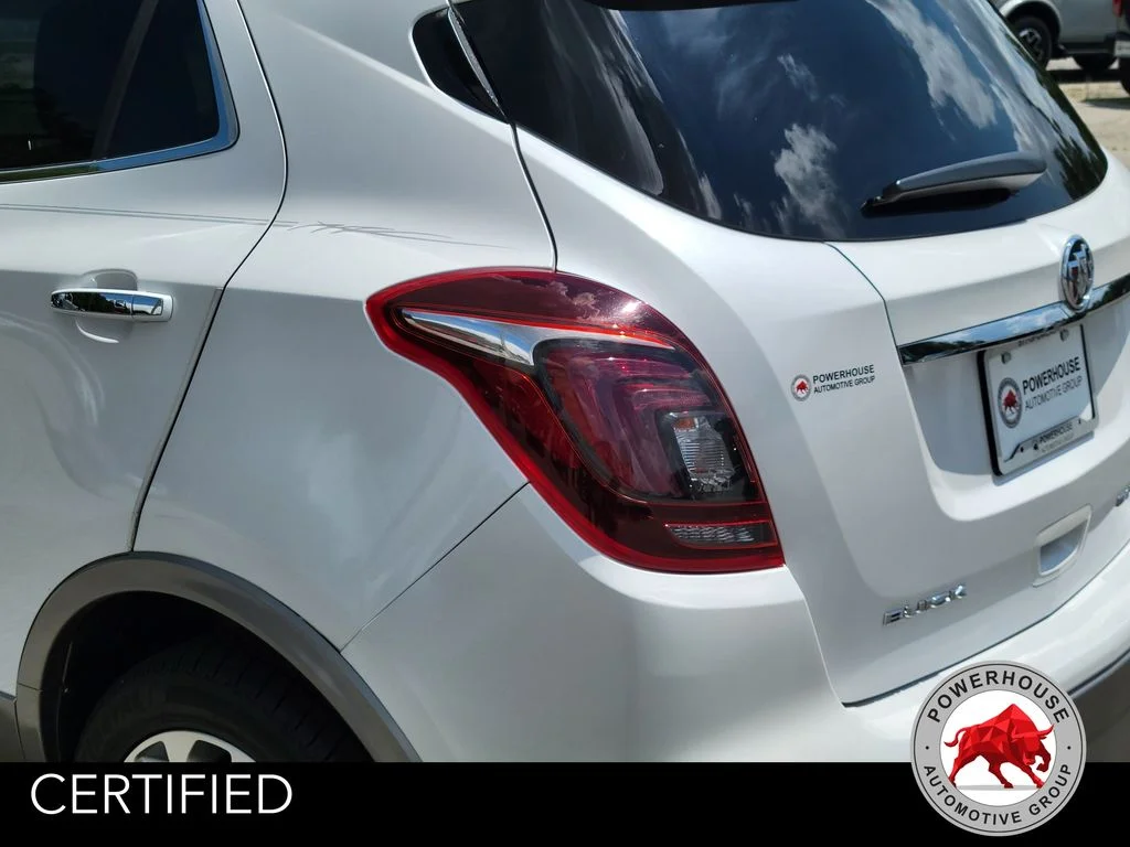 Used 2018 White Buick Preferred image 12