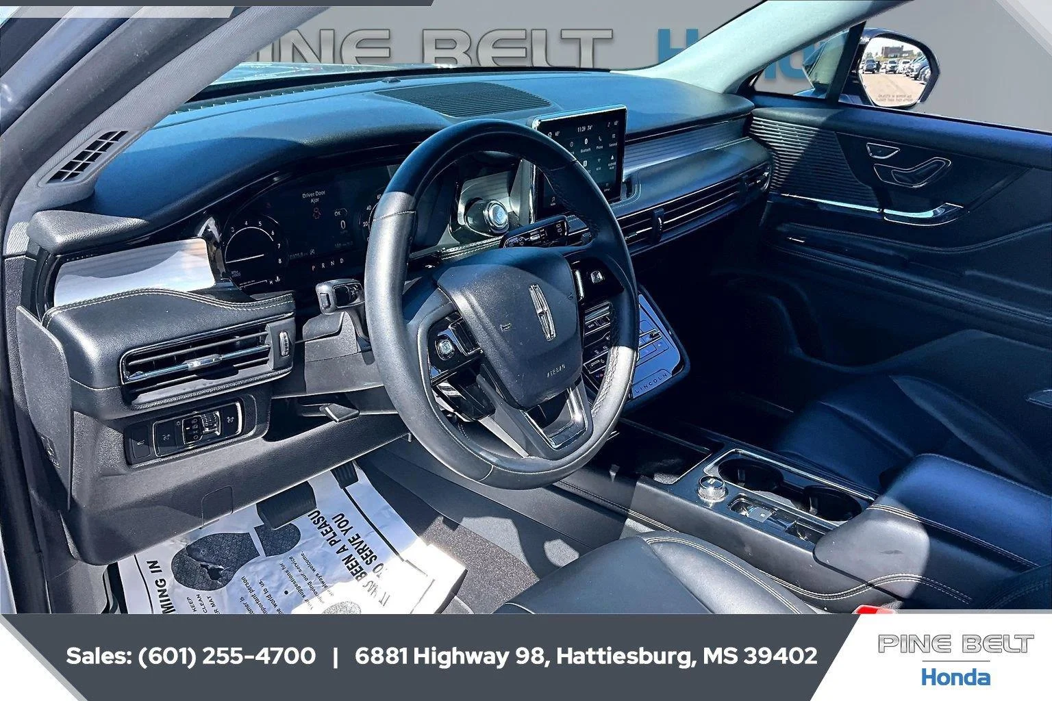 Used 2022 Elite Blue Metallic Clearcoat Lincoln Standard image 12