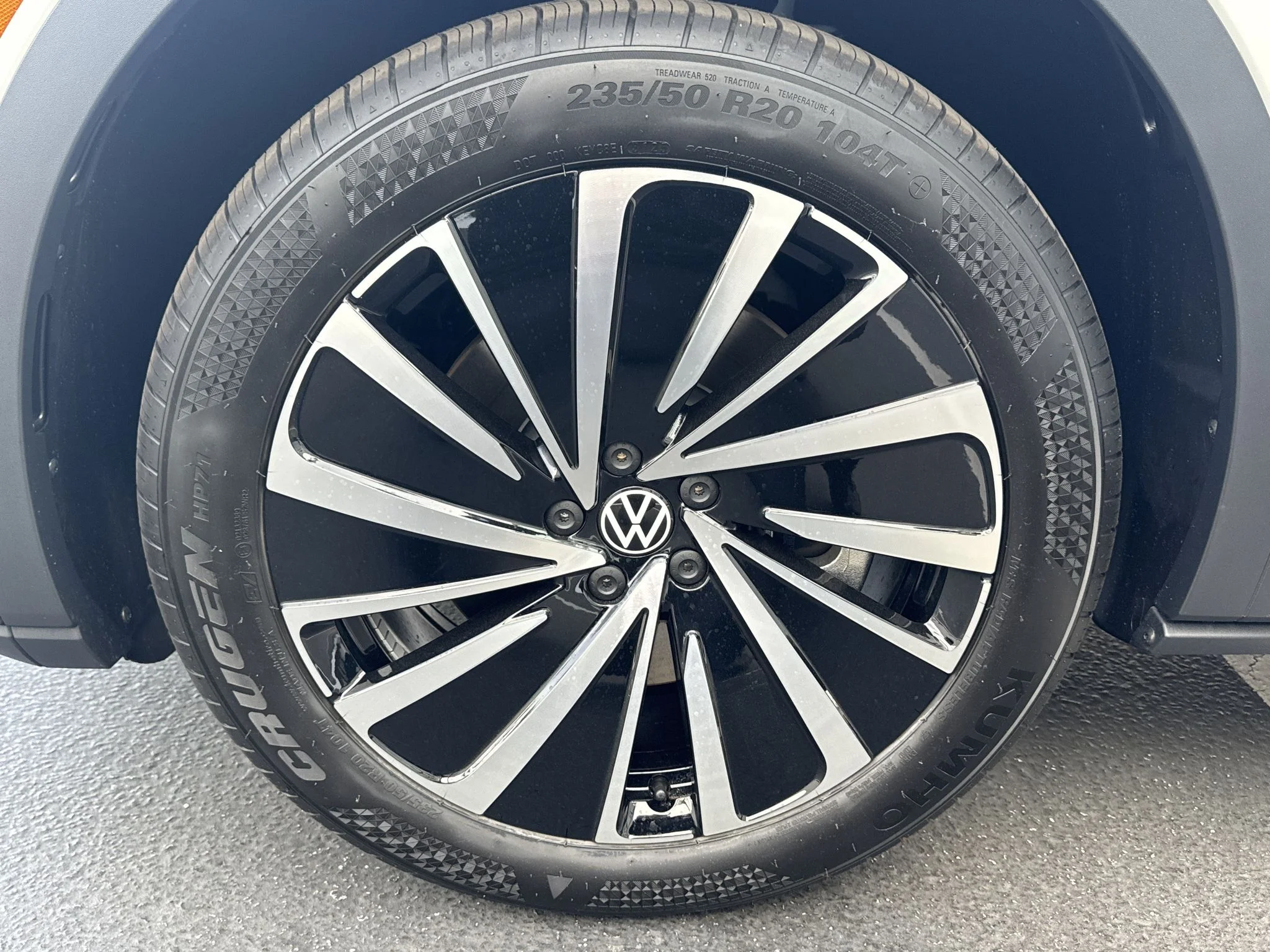 New 2026 Opal White Pearl Volkswagen Pro image 16