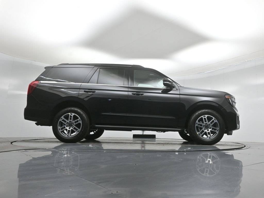 New 2026 Agate Black Metallic Ford Active image 46