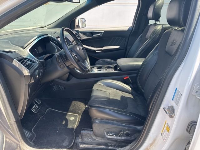 Used 2019 White Platinum Clearcoat Metallic Ford ST image 11