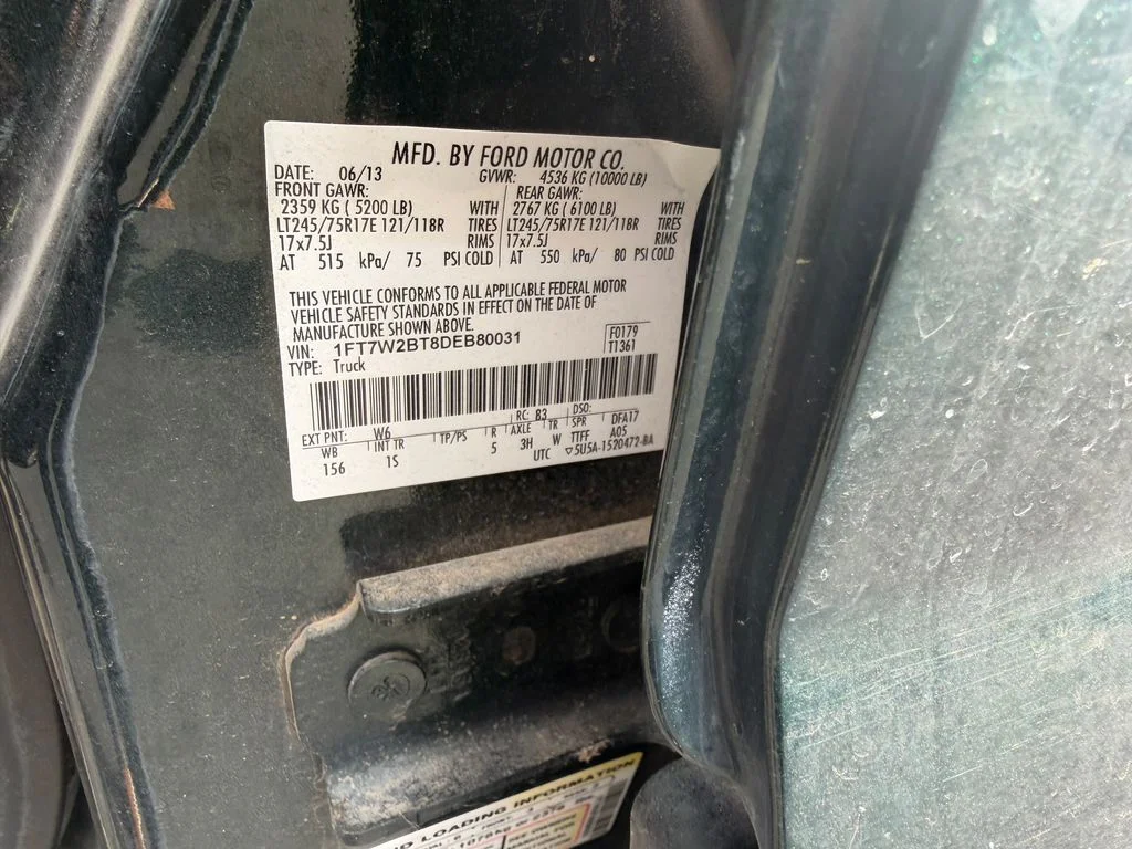 Used 2013 Green Ford XL image 2