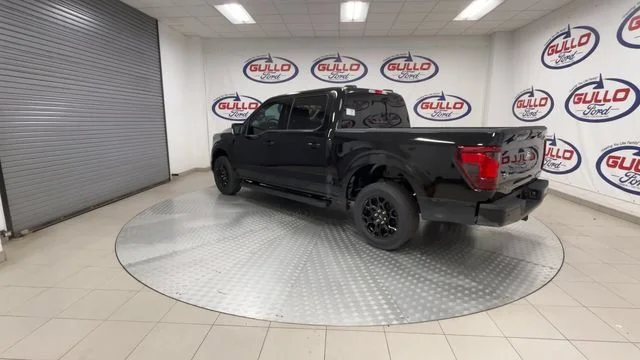 New 2026 Agate Black Metallic Ford XLT image 9