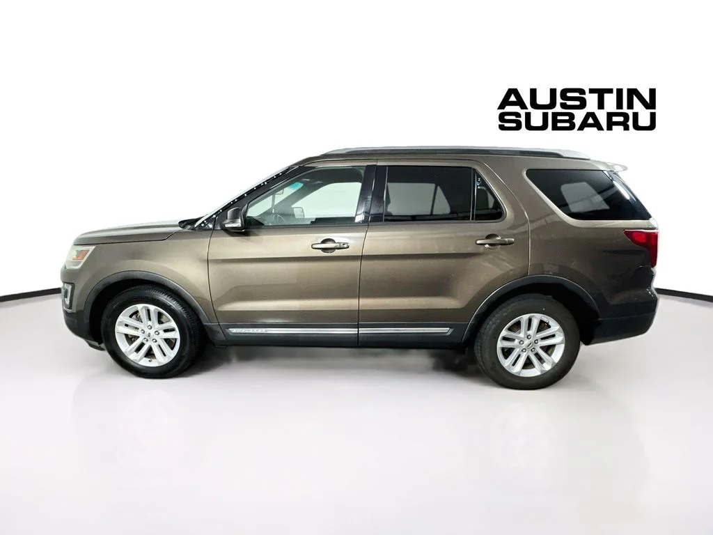 Used 2016 Brown Ford XLT image 4