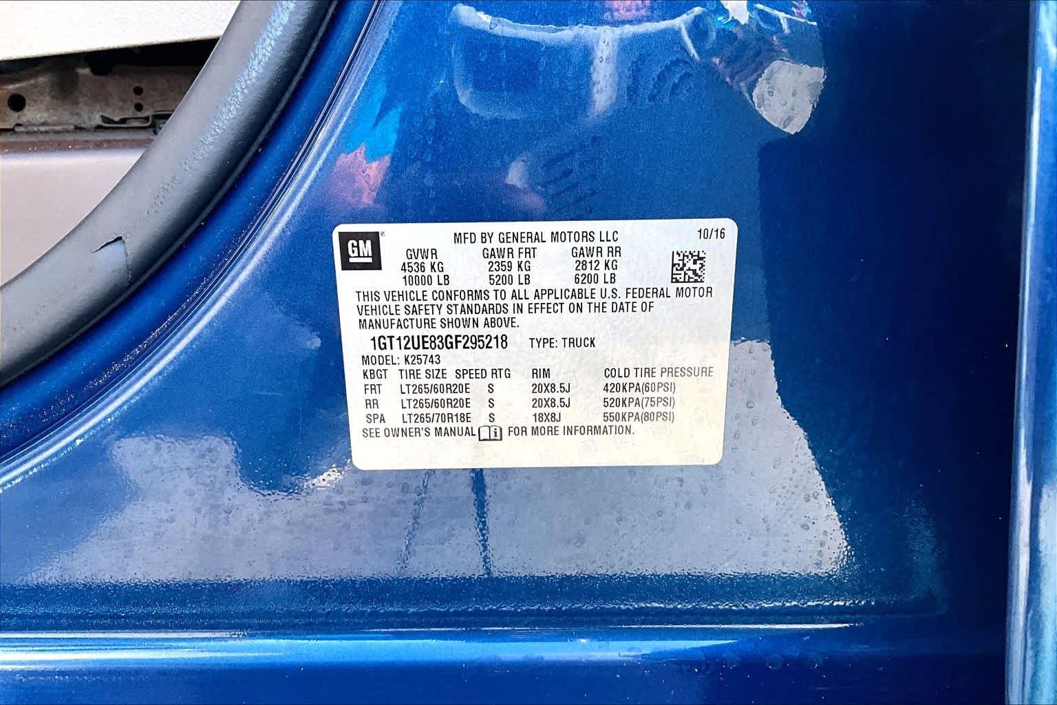 Used 2016 Stone Blue Metallic GMC Denali image 31