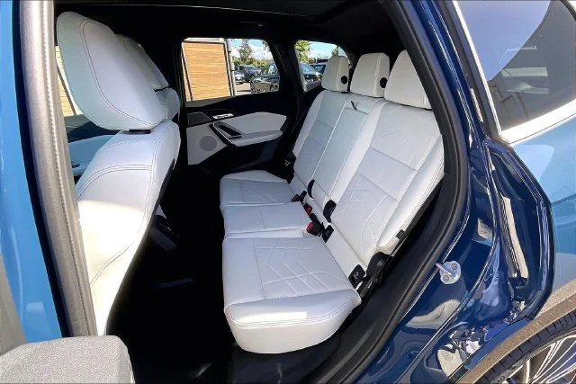 New 2026 Night Dusk Blue Metallic BMW xDrive28i image 10