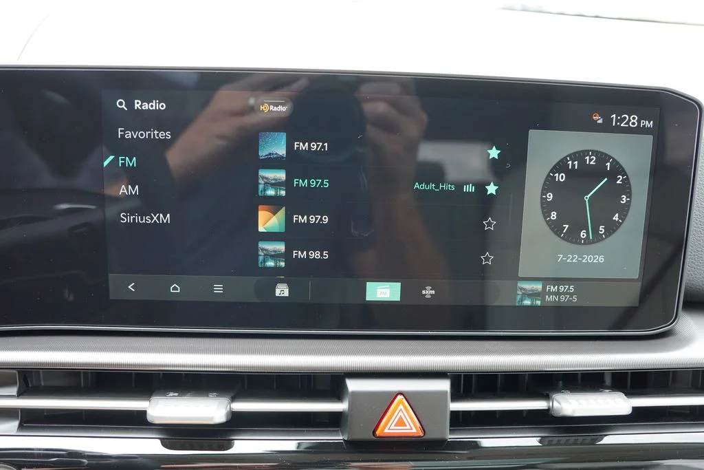 2027 Kia Sportage EX Hybrid - Photo 15