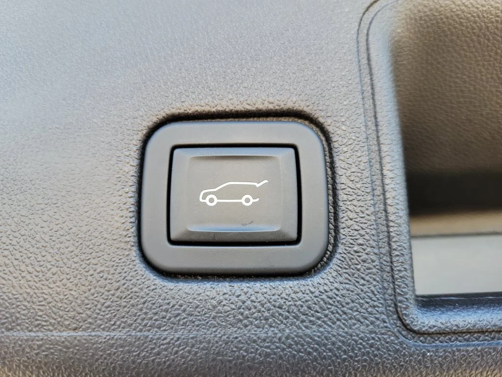 Used 2024 Black GMC SLE image 10