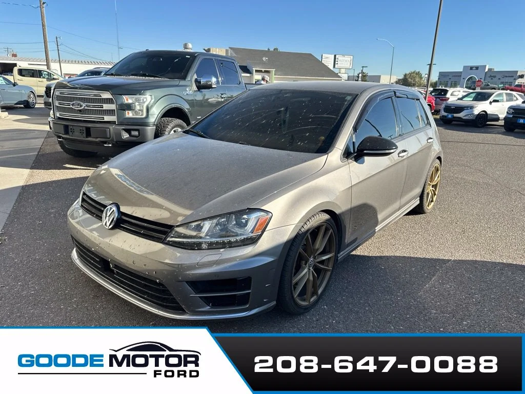 2017 Volkswagen Golf R