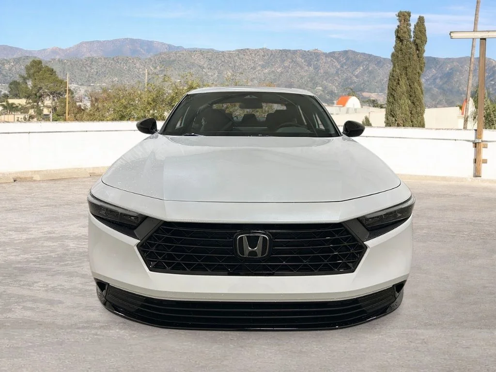 New 2026 Platinum White Pearl Honda Sport-L image 8