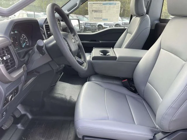 New 2026 Oxford White Ford XL image 14