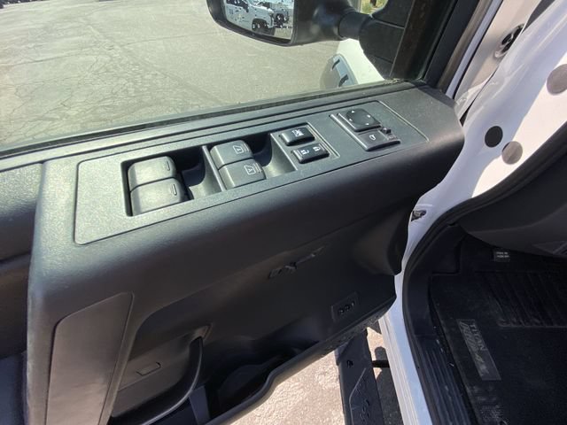 Used 2014 White Nissan PRO-4X image 13