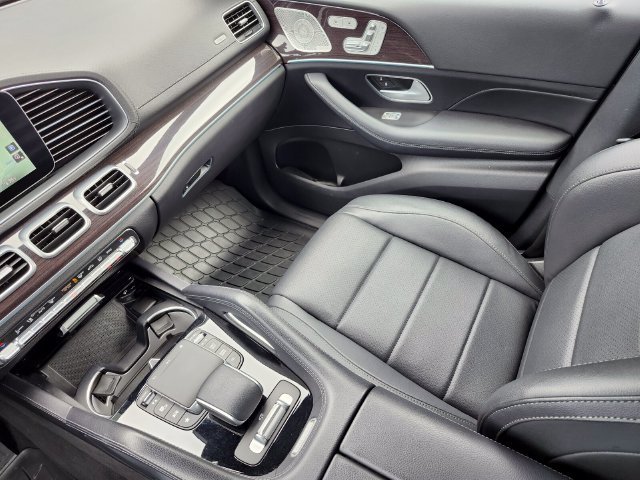 Certified Used 2023  Mercedes-Benz GLS 450 image 16