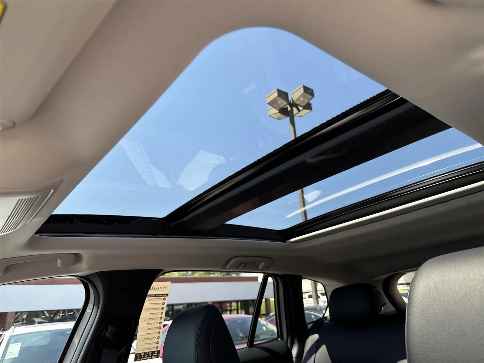 New 2026 Wind Chill Pearl Mazda Premium image 22