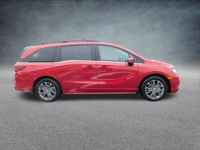New 2026 Red Honda Touring image 2
