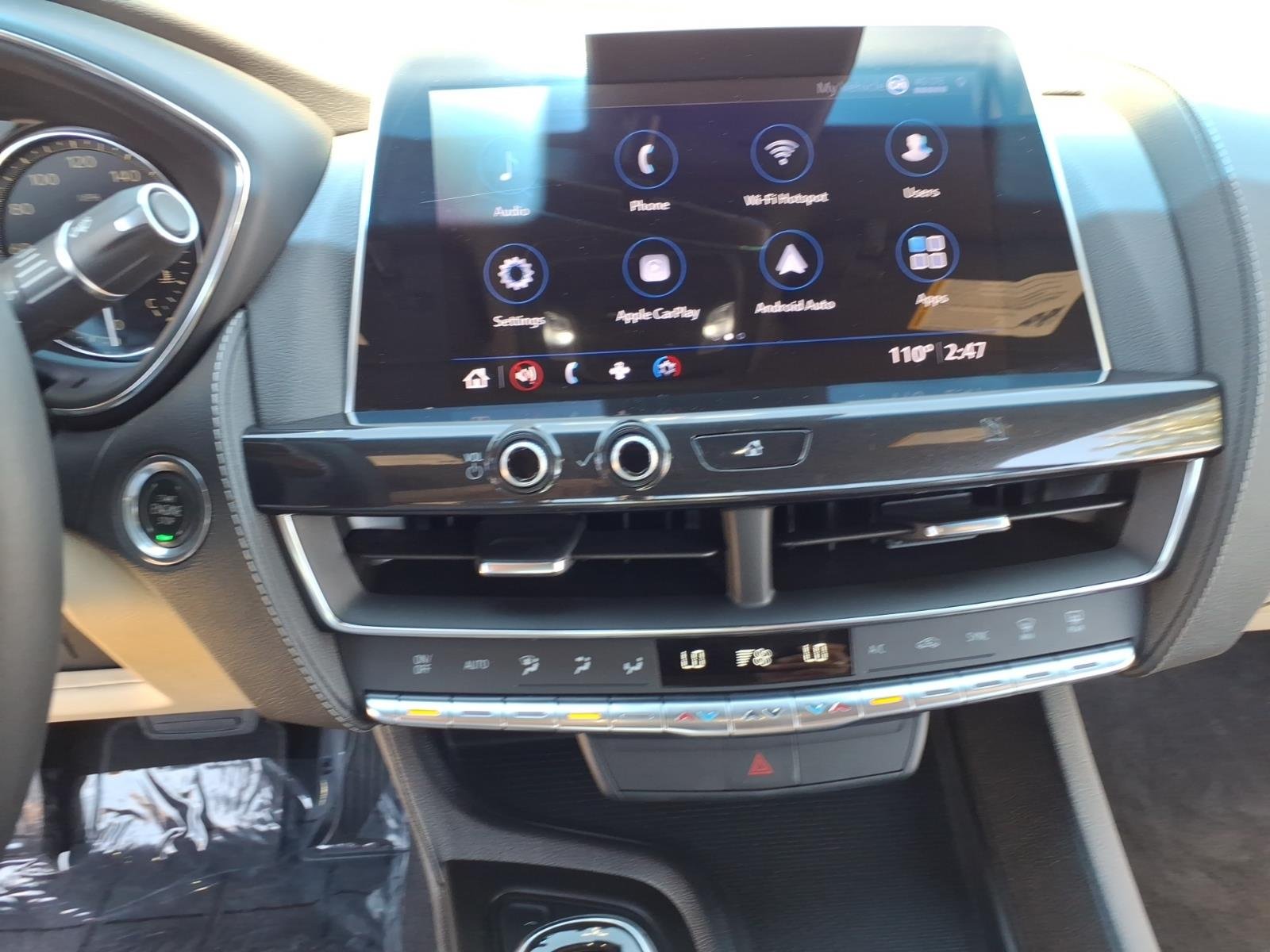 Used 2020 GRAY Cadillac Luxury image 12