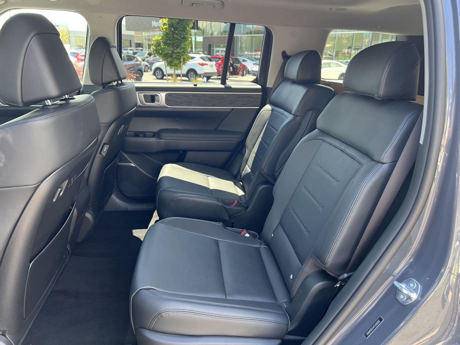 New 2026 Ecotronic Gray Hyundai Limited 6P image 27