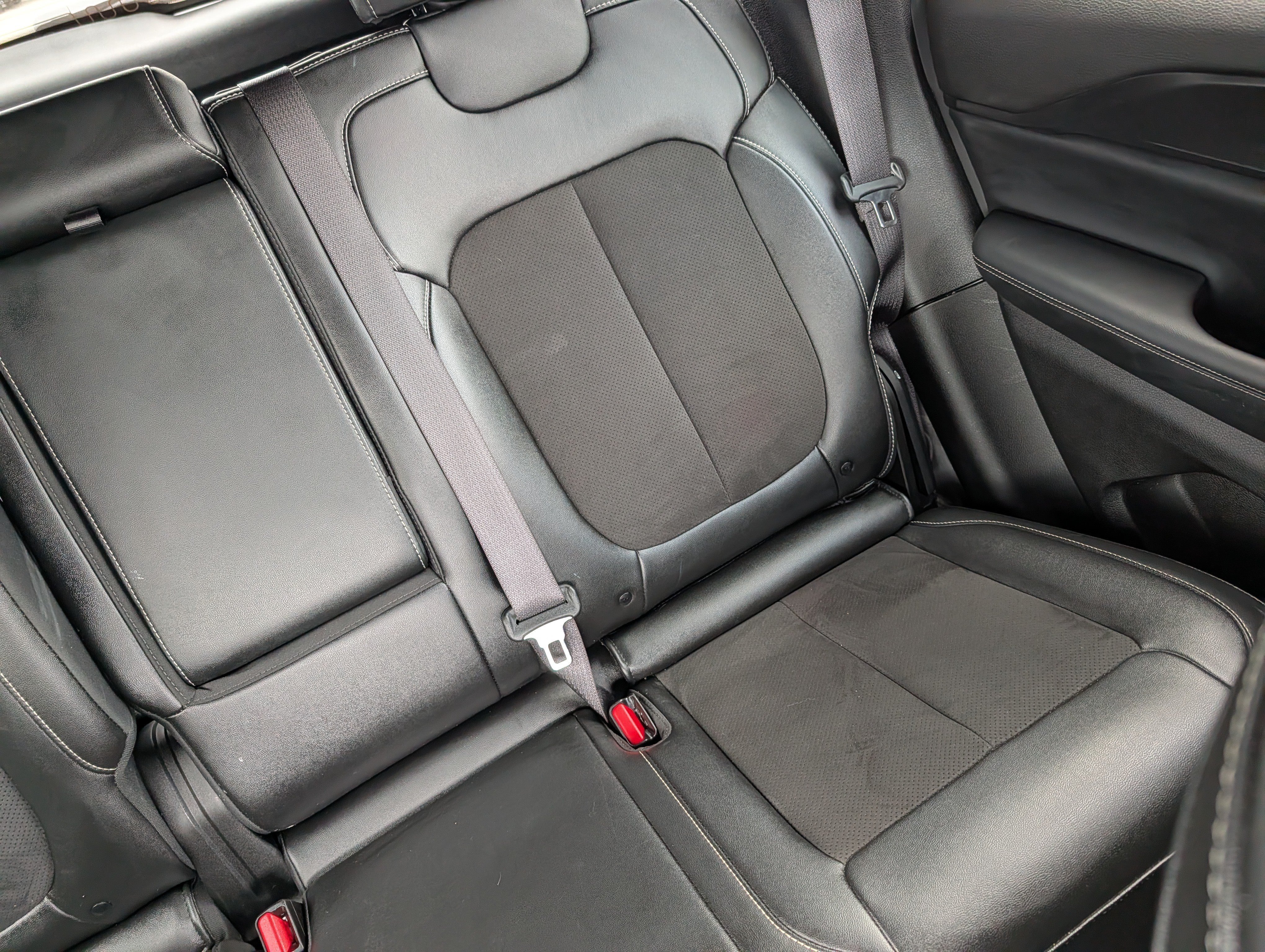 Used 2023 Bright White Clearcoat Jeep Altitude X image 14