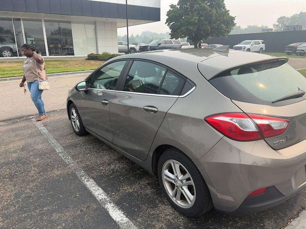 Used 2017 PEPPERDUST METALLIC Chevrolet LT image 7