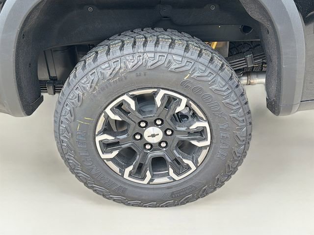 New 2026 Black Chevrolet ZR2 image 34