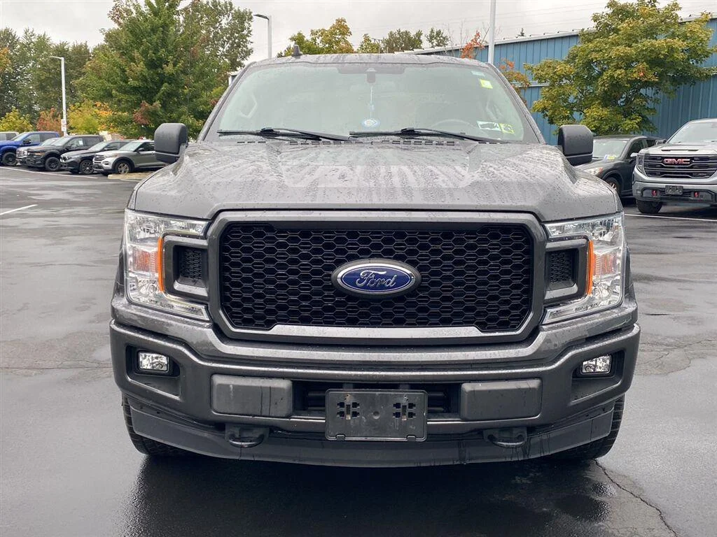 Used 2020 Magnetic Ford XL image 5