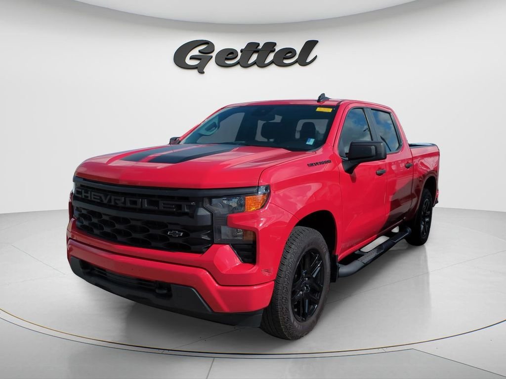 2022 Chevrolet Silverado 1500 Custom Crew Cab Short Box's photo