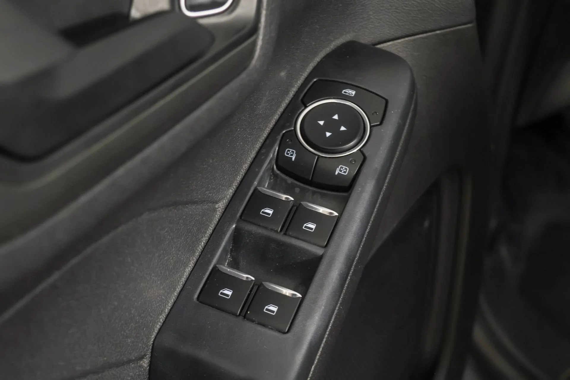 Used 2024 Gray Ford Active image 34