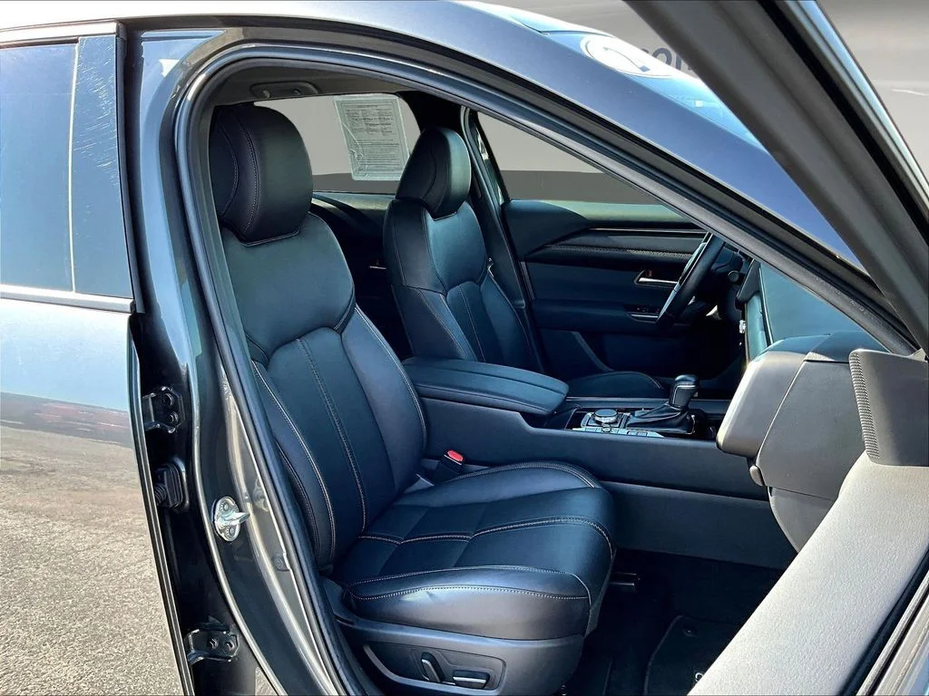 Certified Used 2025 Gray Mazda Premium Plus image 32