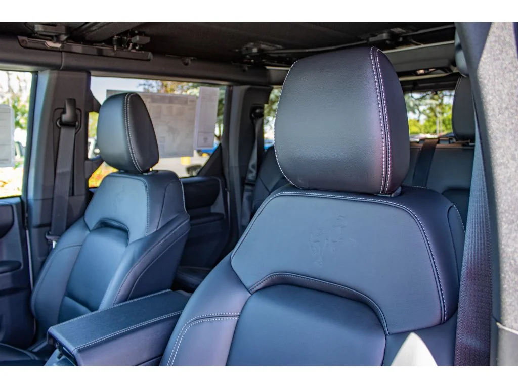 New 2026 AVALANCHE GRAY Ford Outer Banks image 30