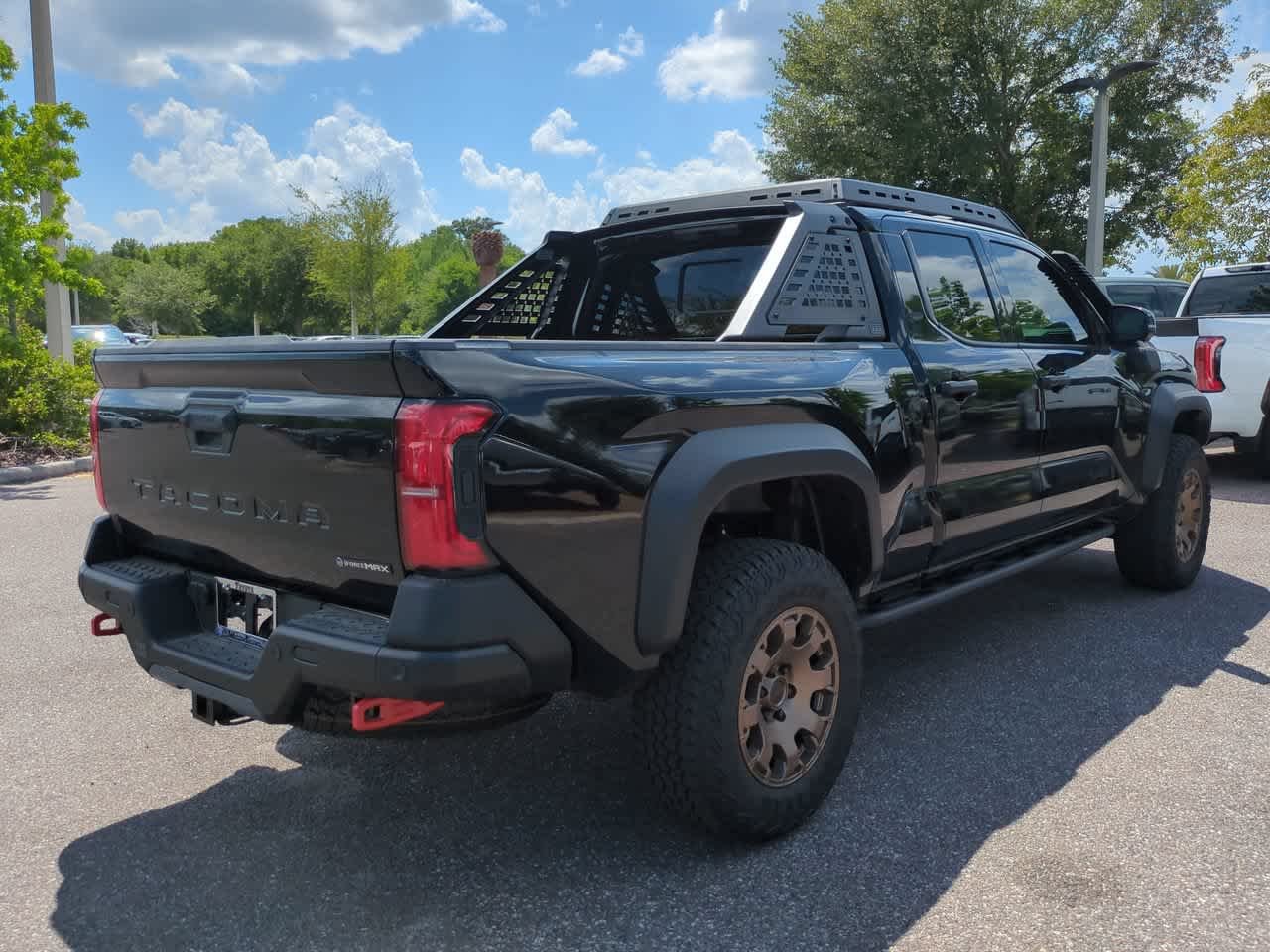 2026 Toyota Tacoma Trailhunter - Photo 6