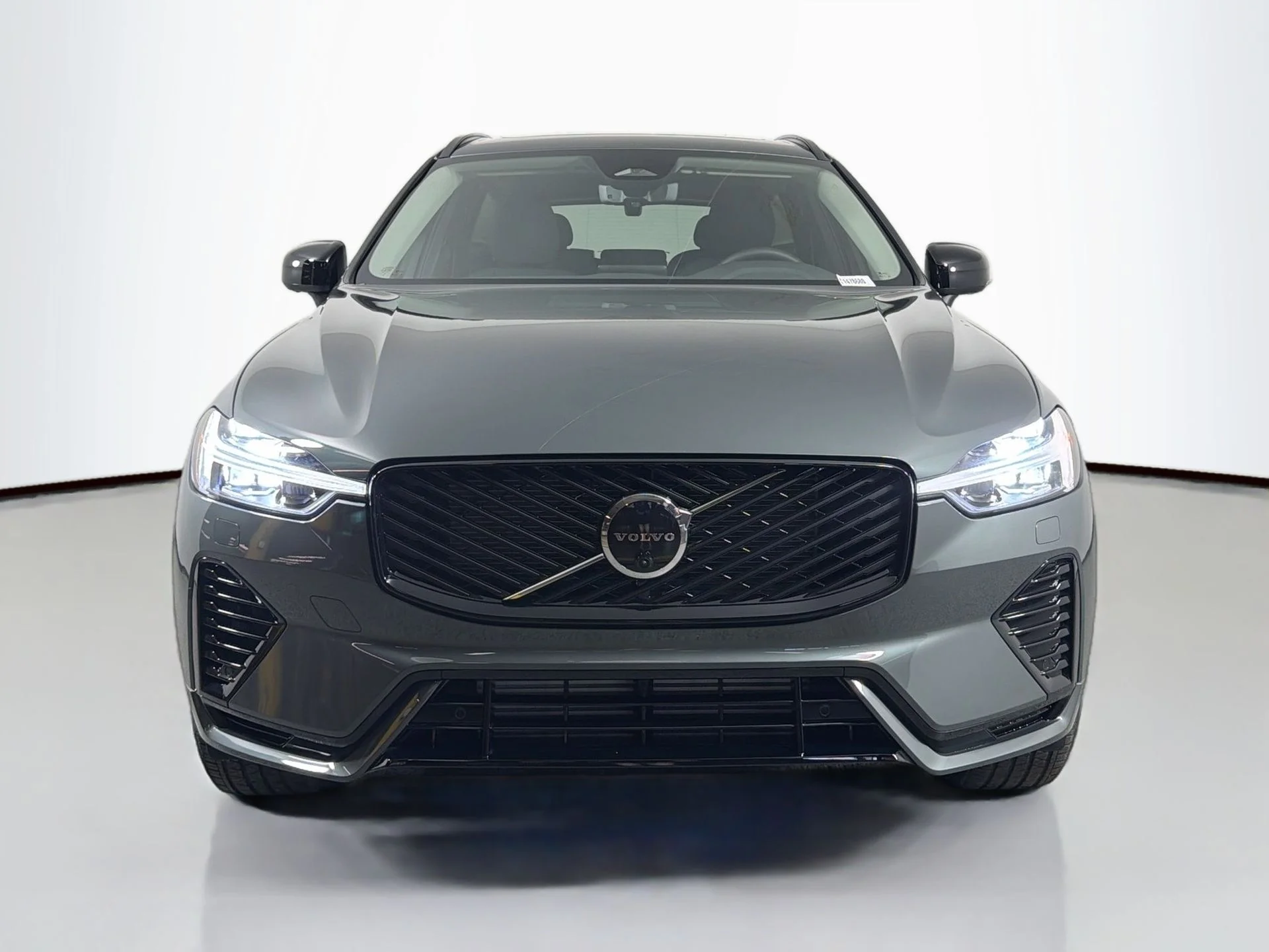 New 2026  Volvo T8 Plus image 2