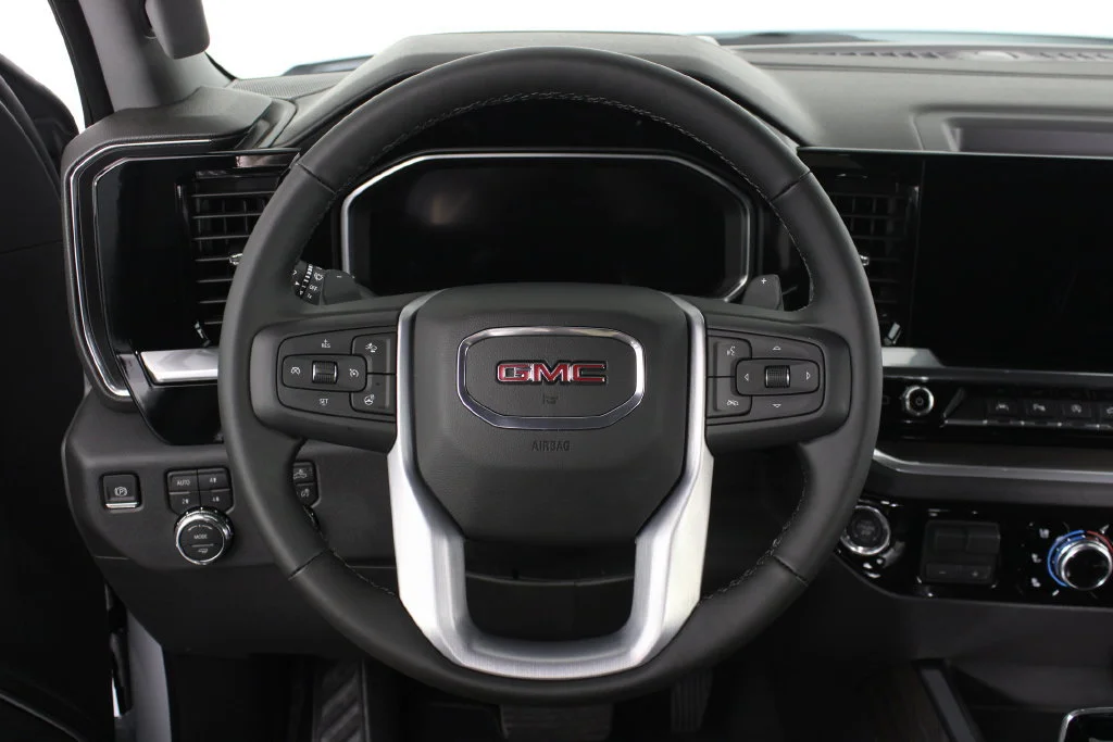 2026 GMC Sierra 1500 SLT - Photo 24