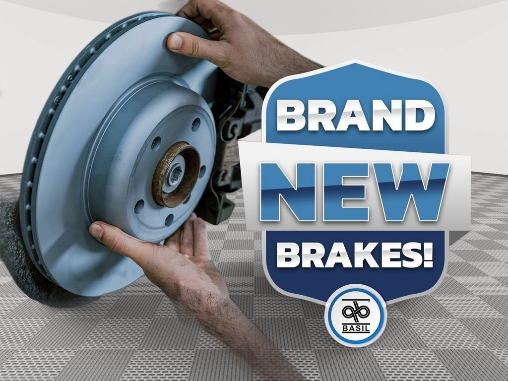 Used 2024 Fountain Blue Chevrolet 1RS image 10