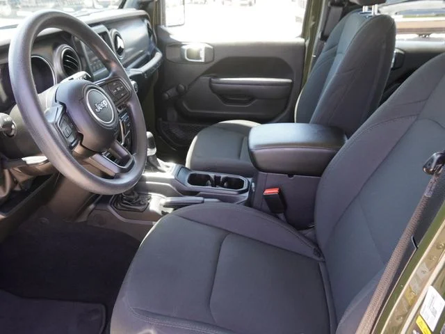 Used 2022 Green Jeep Unlimited Sport image 18