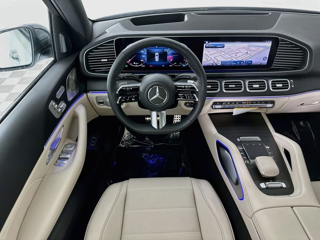 New 2026 Polar White Mercedes-Benz GLS 580 image 24