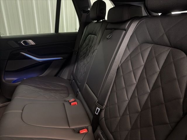 2026 BMW X5 40i - Photo 15