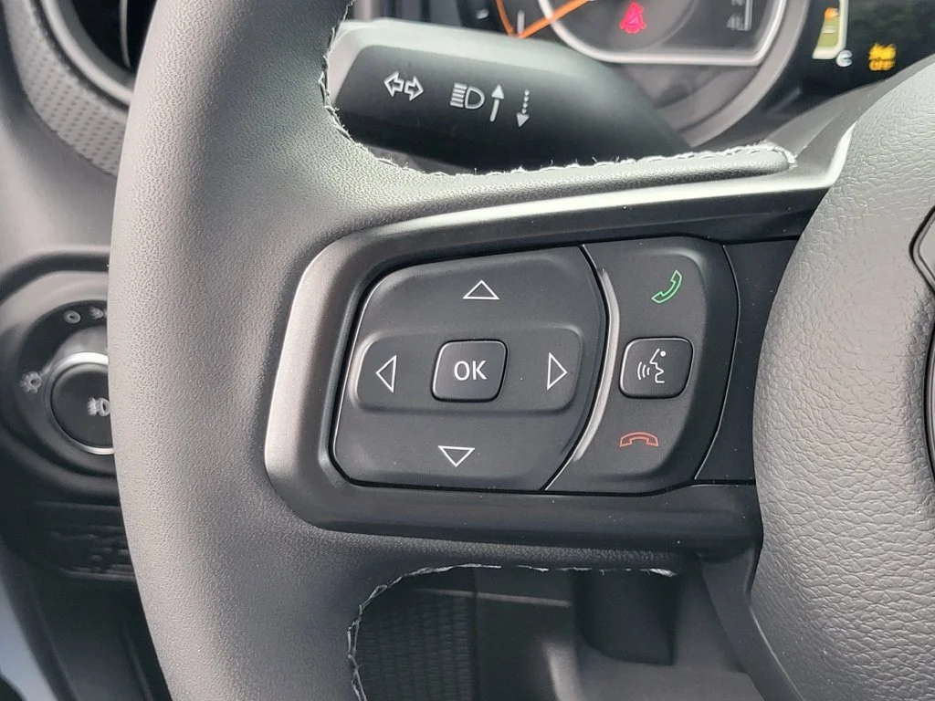 2027 Jeep Wrangler 4-Door photo 5
