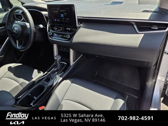 Used 2025 Silver Toyota XLE image 21