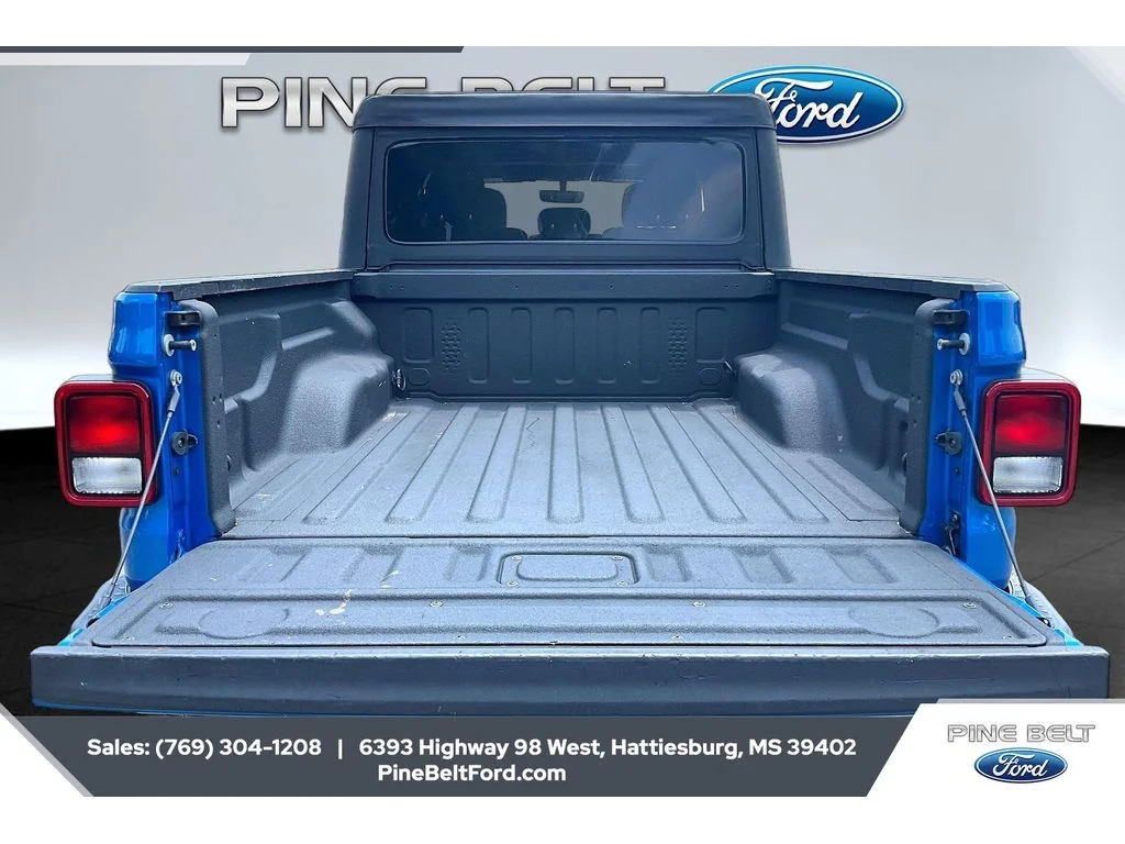 Used 2021 Hydro Blue Pearlcoat Jeep 80th Anniversary image 12