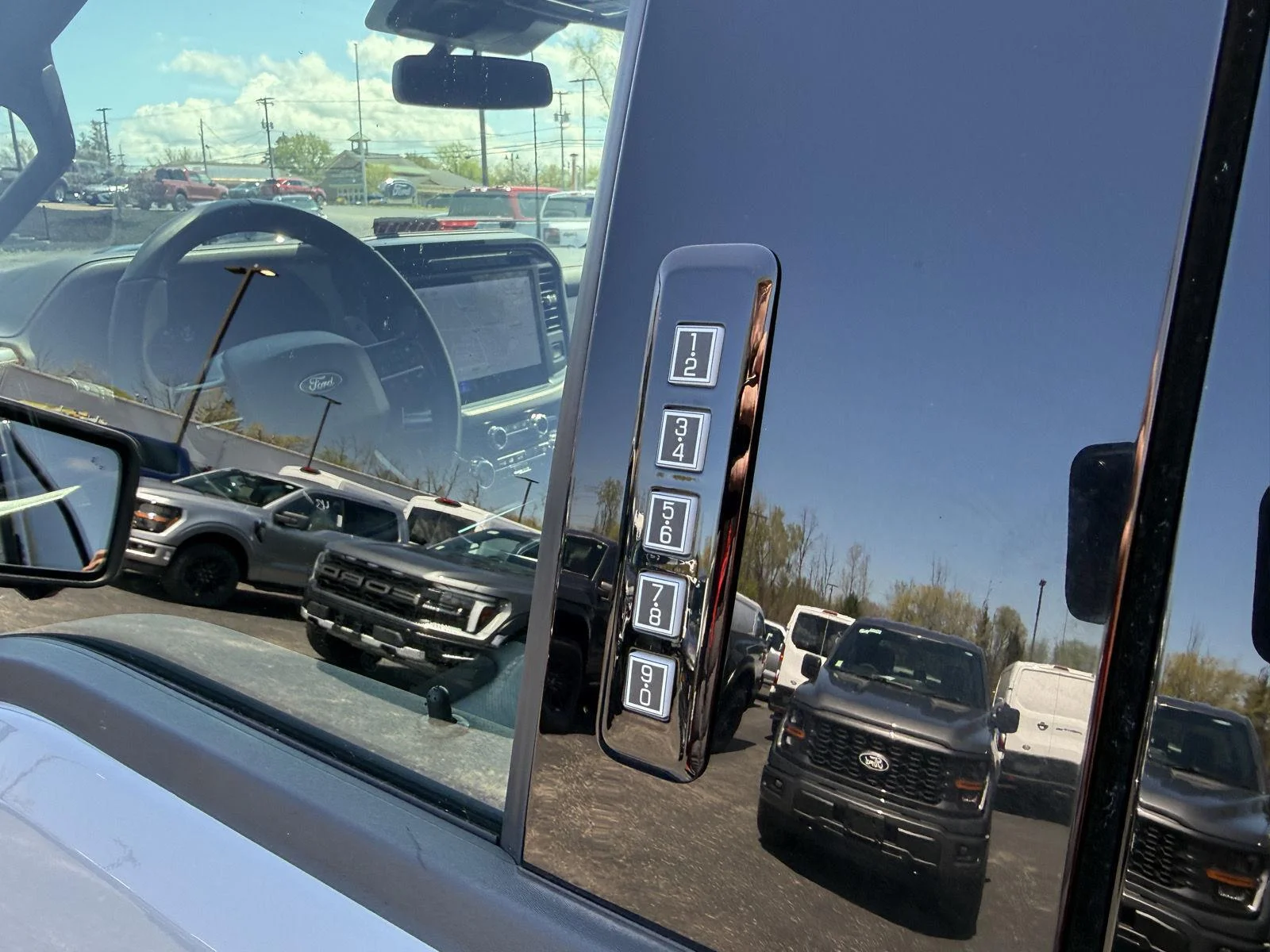 Used 2024 Avalanche Gray Ford Raptor image 4