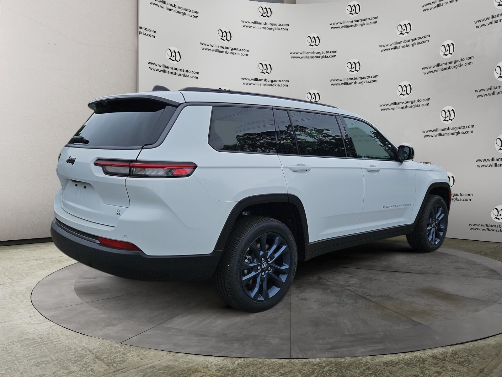 New 2026 Bright White Clear-Coat Exterior Paint Jeep  image 5