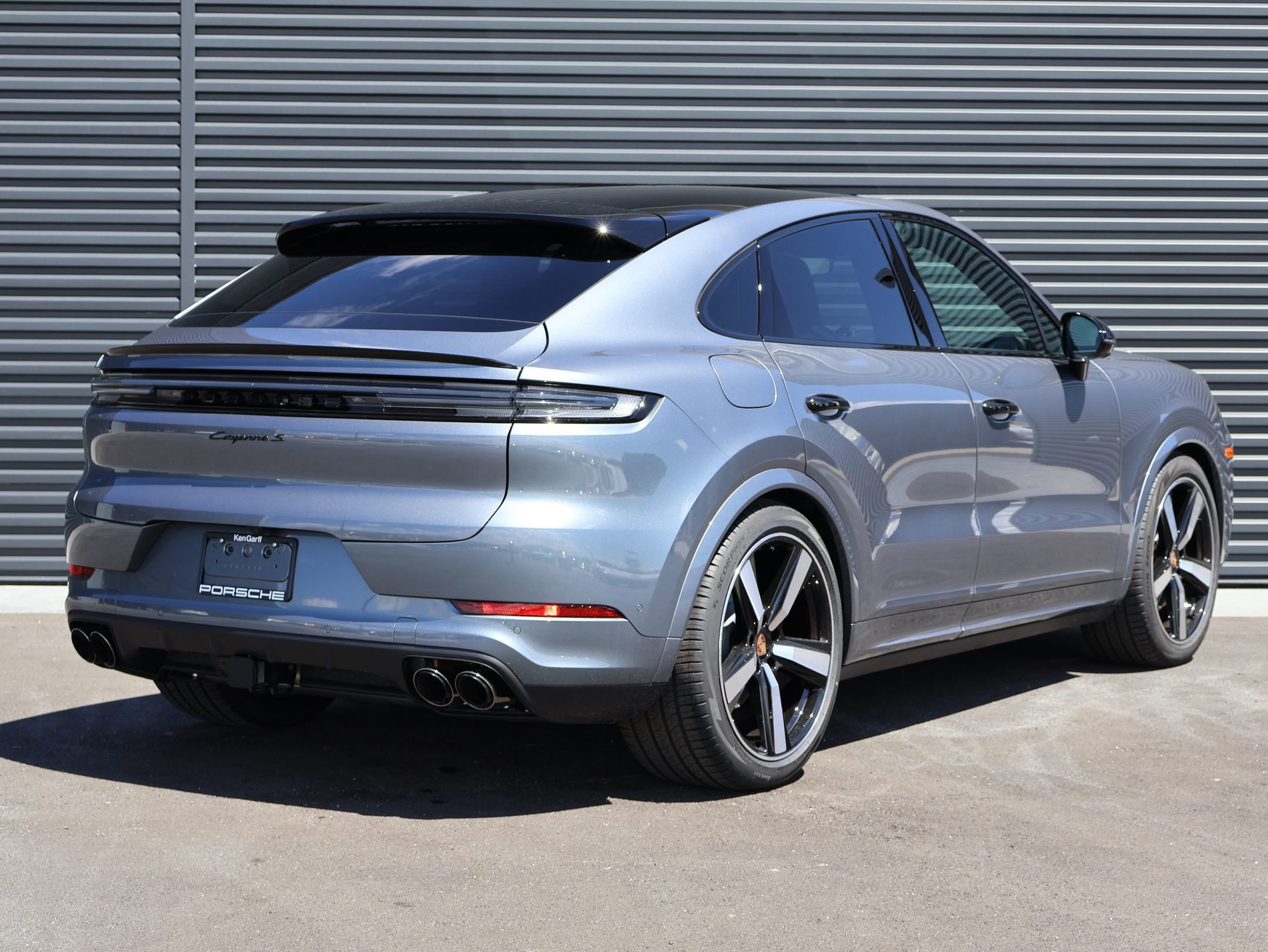 New 2026 Vanadium Grey Metallic Porsche S image 9