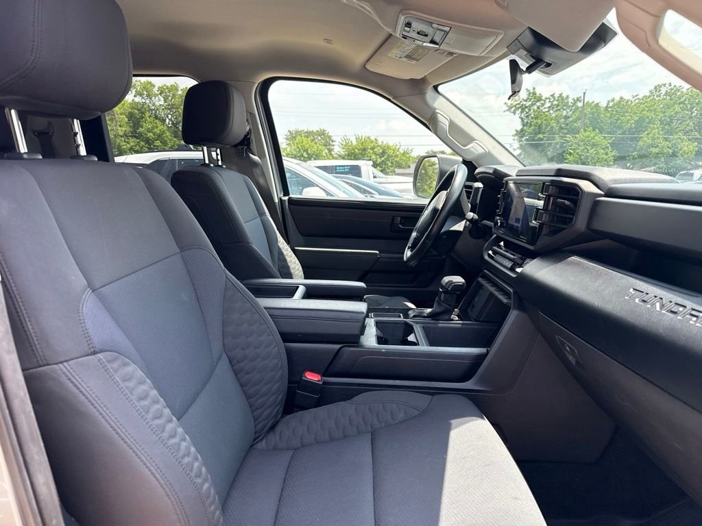 Used 2022 Silver Toyota SR image 9