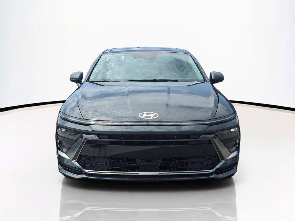 New 2026 Gray Hyundai SEL image 3